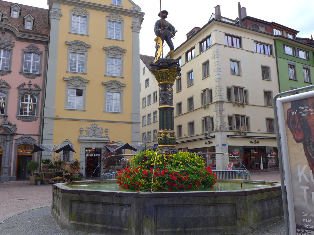 Walther-Bringolf-Platz-Brunnen-沙夫豪森必去景点