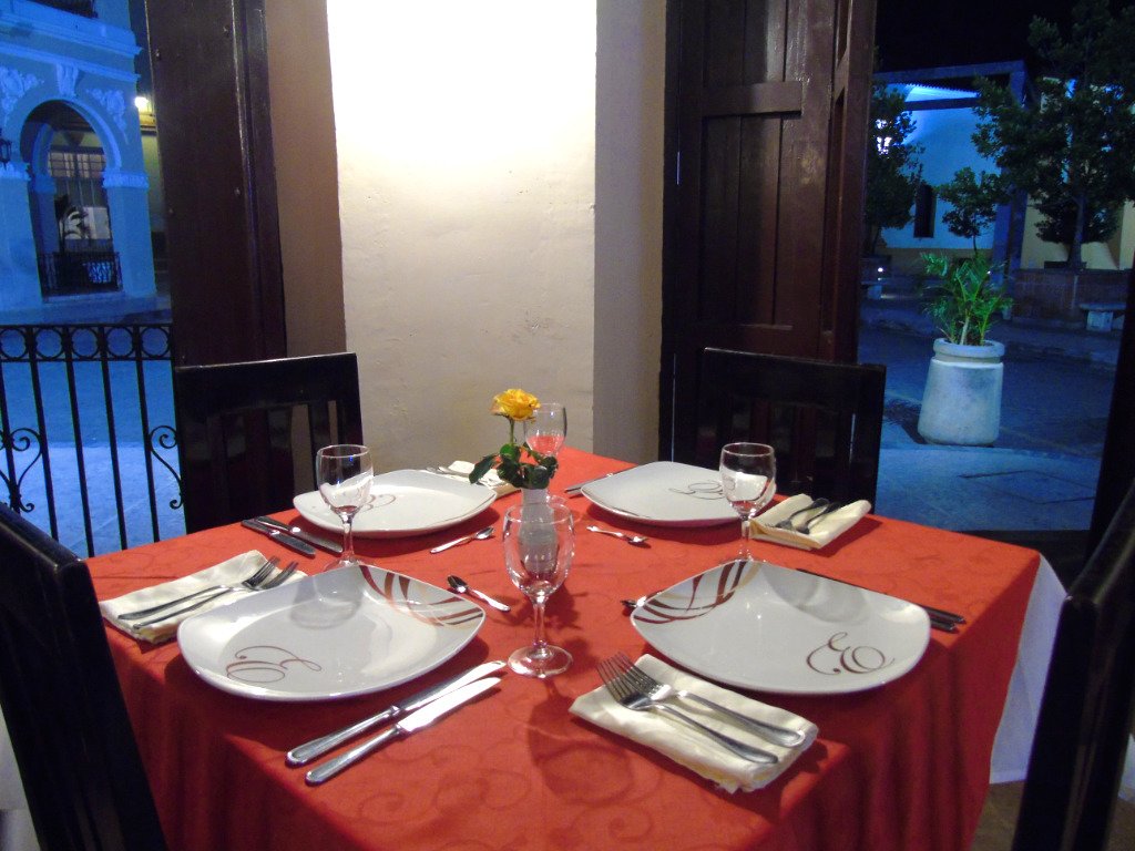 Hotel E Camino de Hierro-餐饮