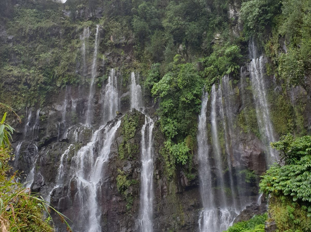 Cascade de trou noir景点图片