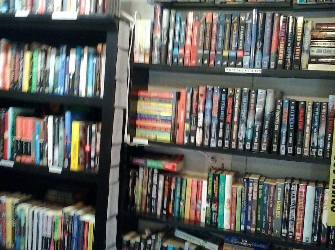 Mainely Murders Bookstore景点图片