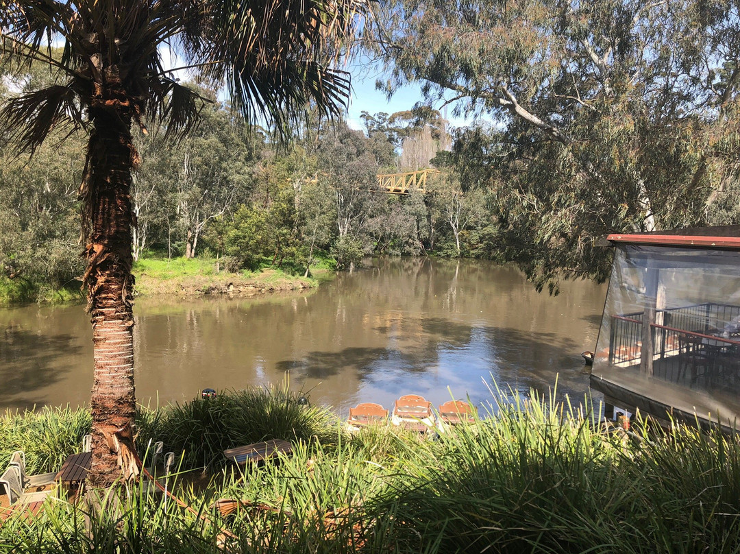 Fairfield Park Boathouse景点图片