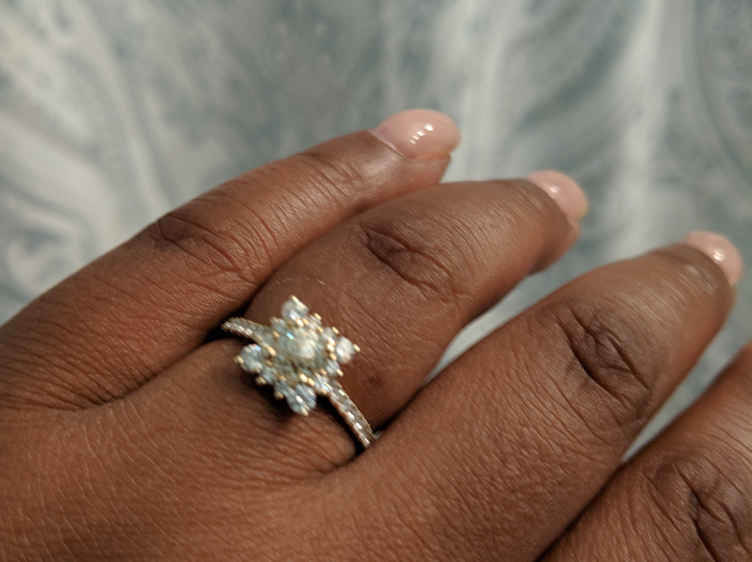 Diamonds International Bermuda-Somerset Village必去景点