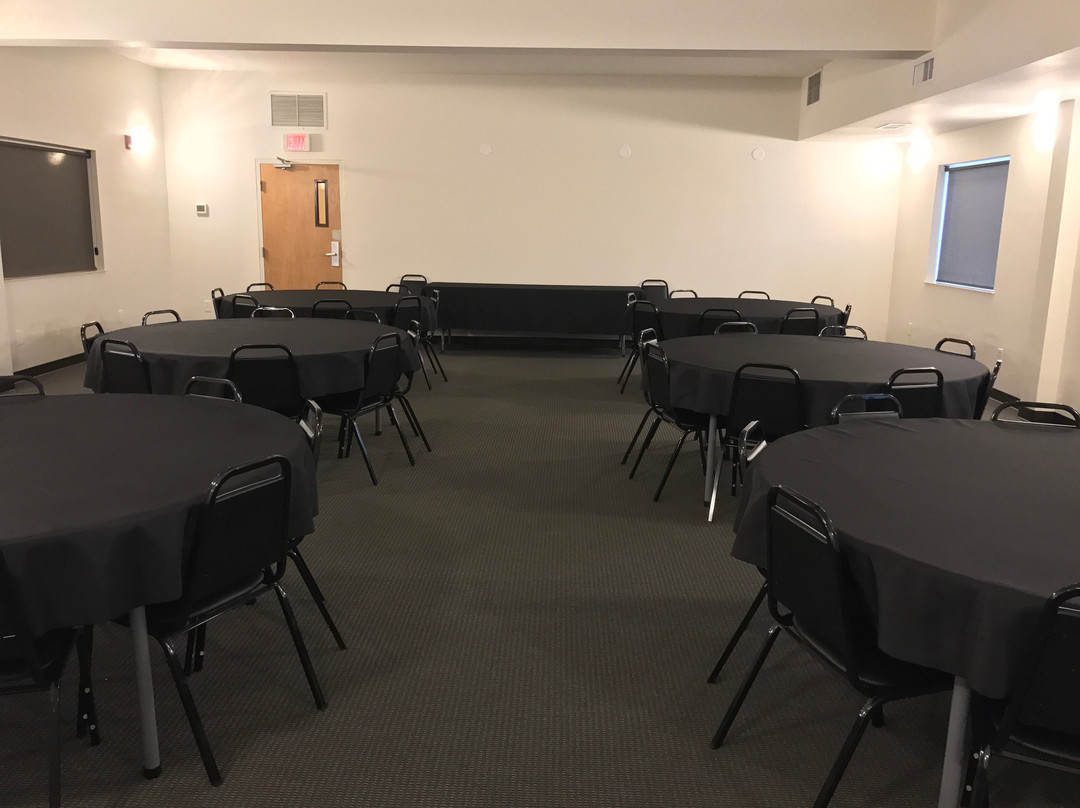 Peppermill Empress Inn主图