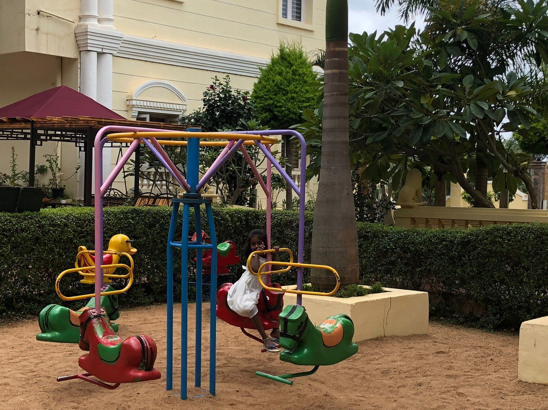 Kumararraja Palace Yelagiri主图