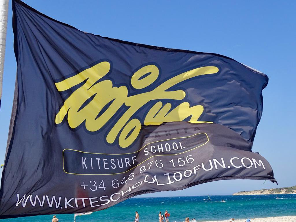 Kite School 100% Fun景点图片