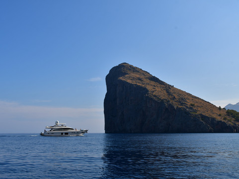 Sollermar-索列尔港必去景点