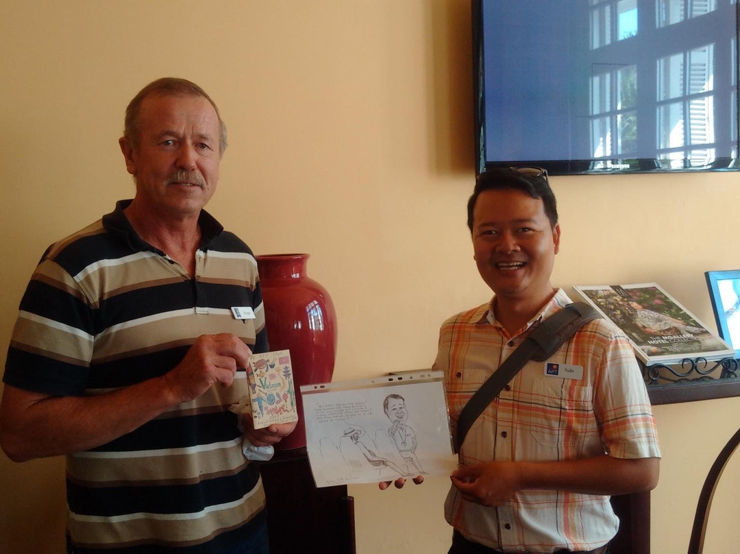 Tom Hue Tours景点图片