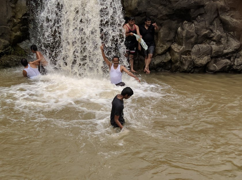 Pochera Waterfalls-Adilabad必去景点
