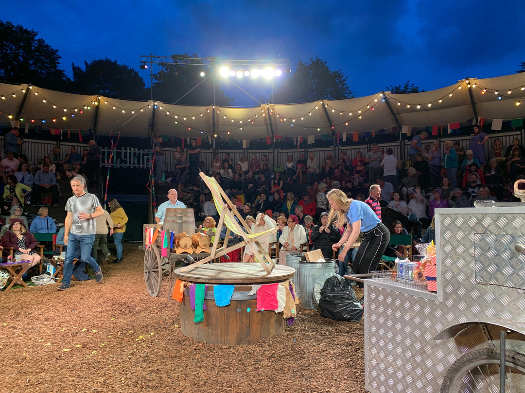 Grosvenor Park Open Air Theatre-切斯特必去景点