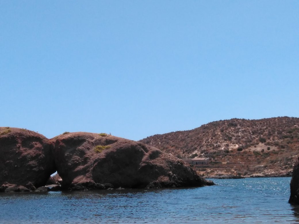 Playa de la Ermita-穆尔西亚马萨龙港必去景点