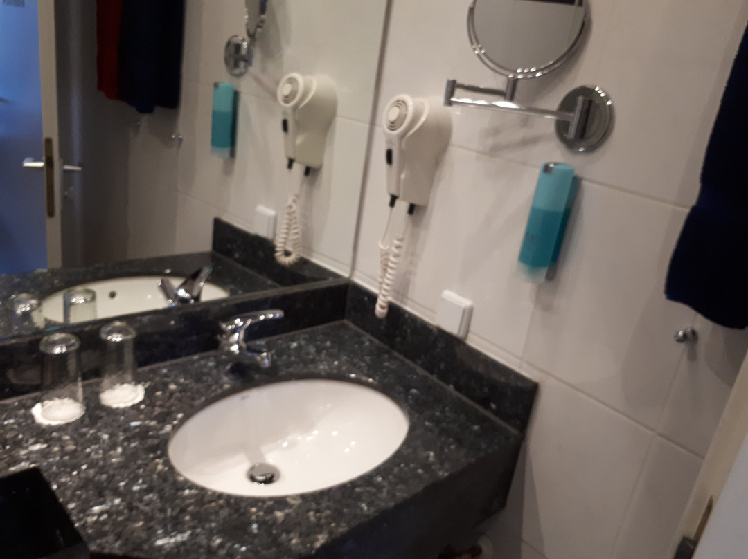 格兰纳斯酒店主图