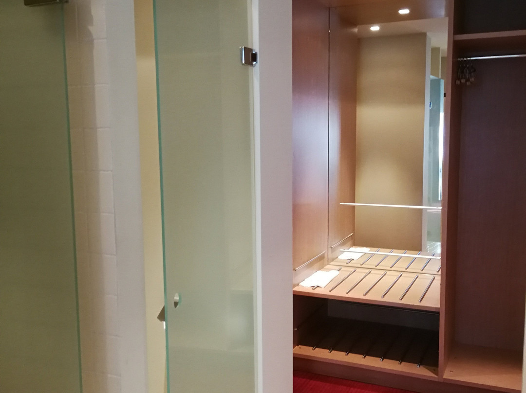 施普斯酒店主图