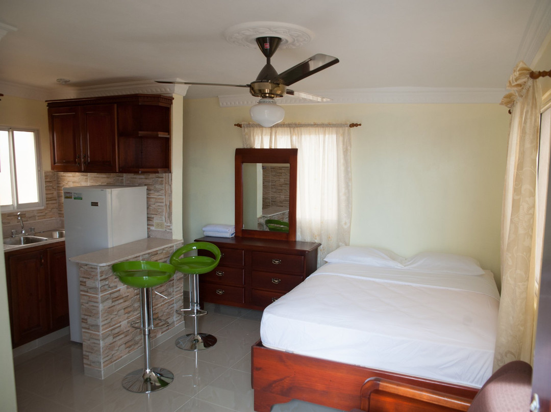 Tropical Island Aparthotel主图