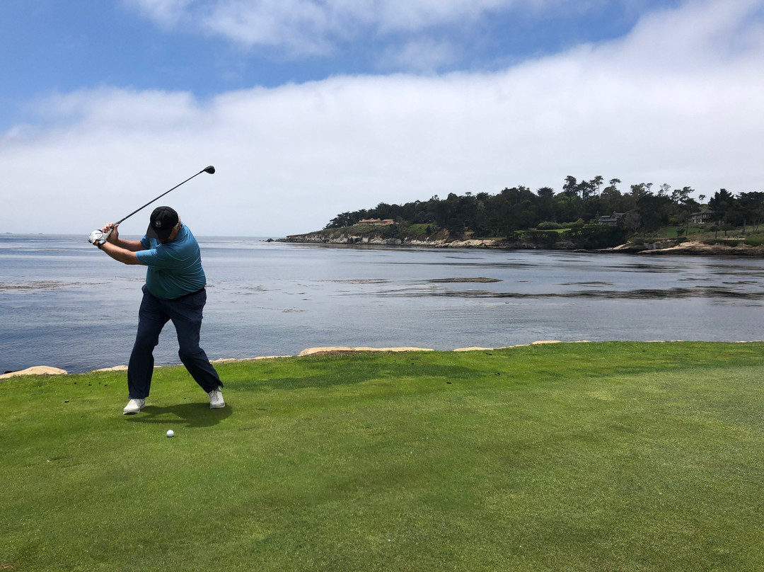 圆石滩别墅酒店主图