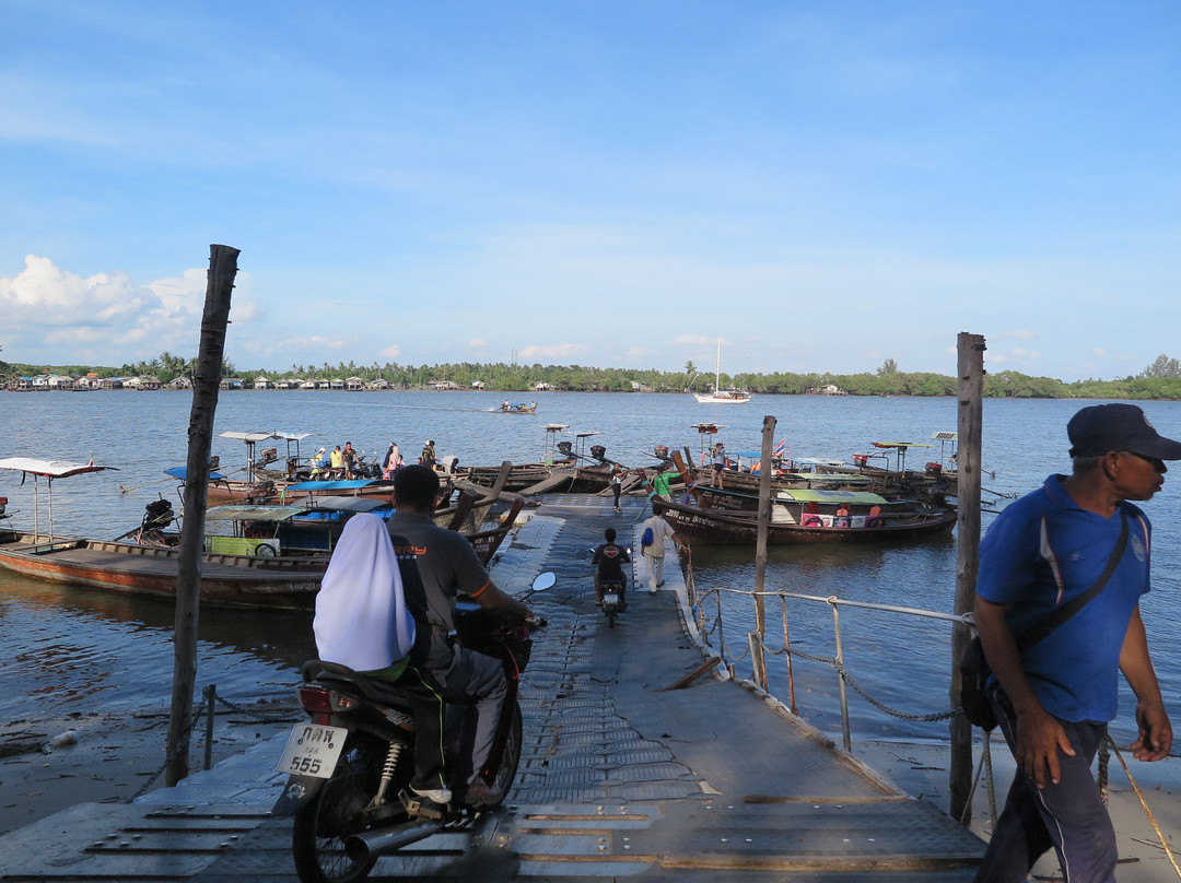 Krabi River Marina景点图片