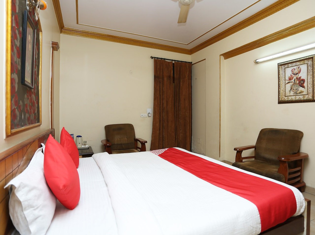 OYO 26647 Minar Hotel主图