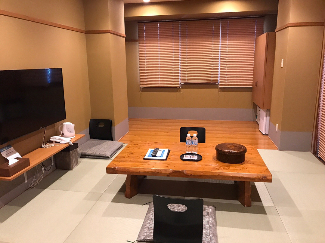 鹤屋旅馆主图