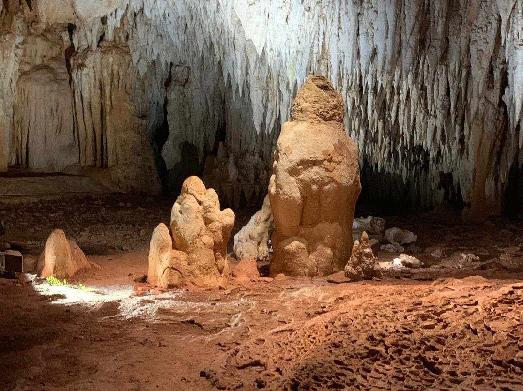 Cayman Crystal Caves景点图片