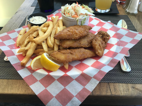 大学广场海滨酒店主图