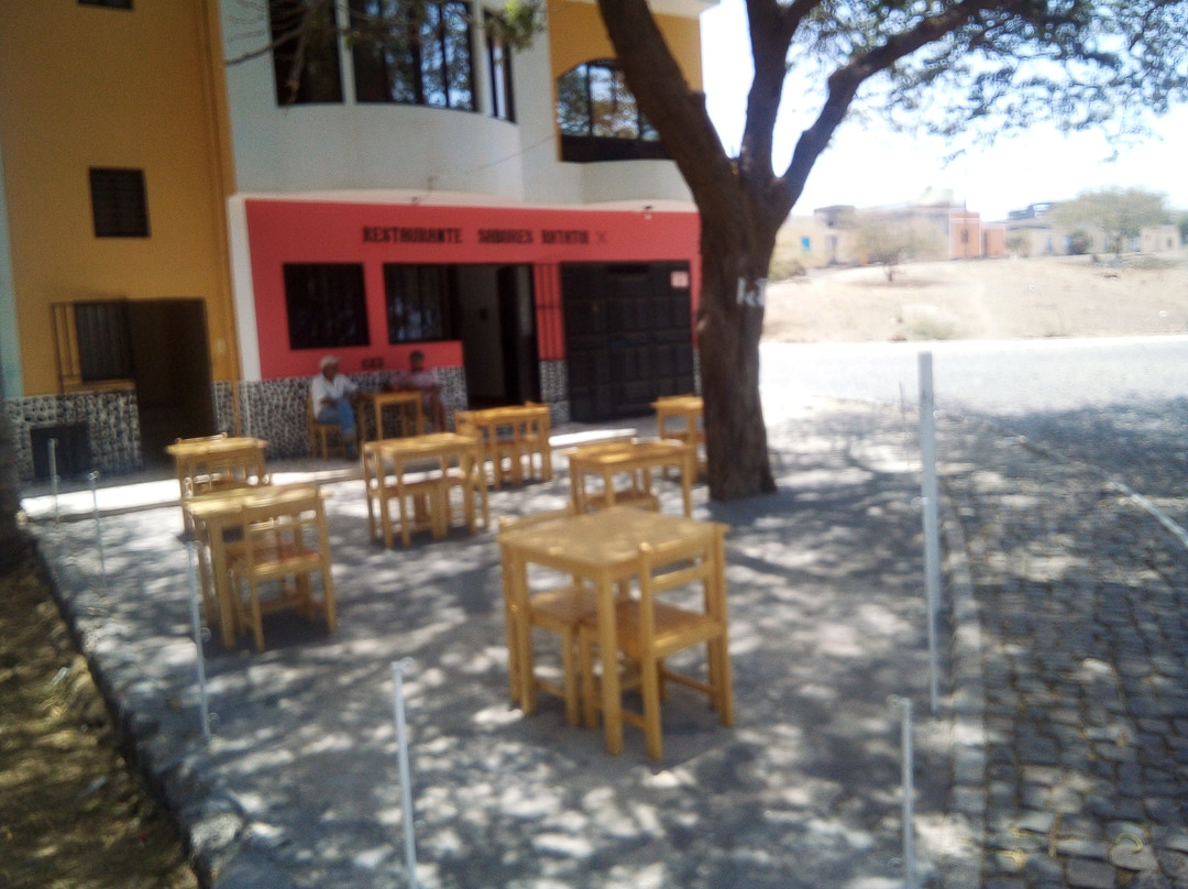 Porto Novo餐馆和美食-Sabores Ratatui