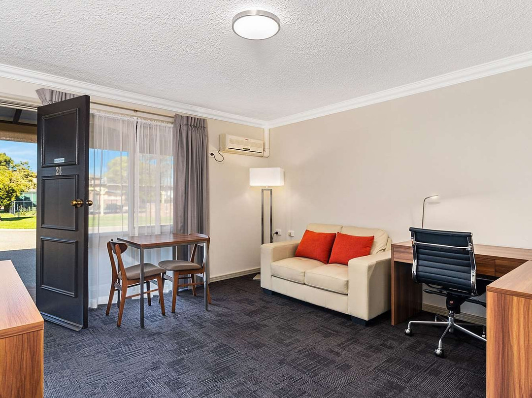 Quality Inn Carriage House主图