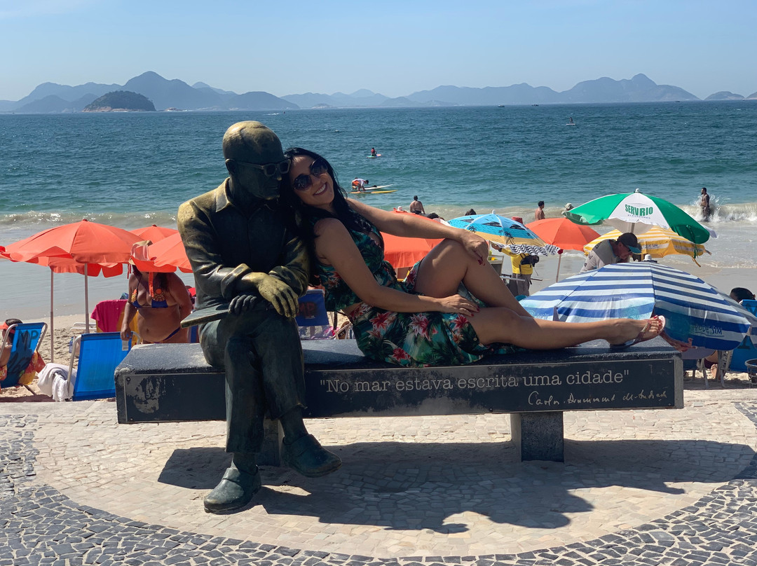 Estátua Carlos Drummond de Andrade景点图片