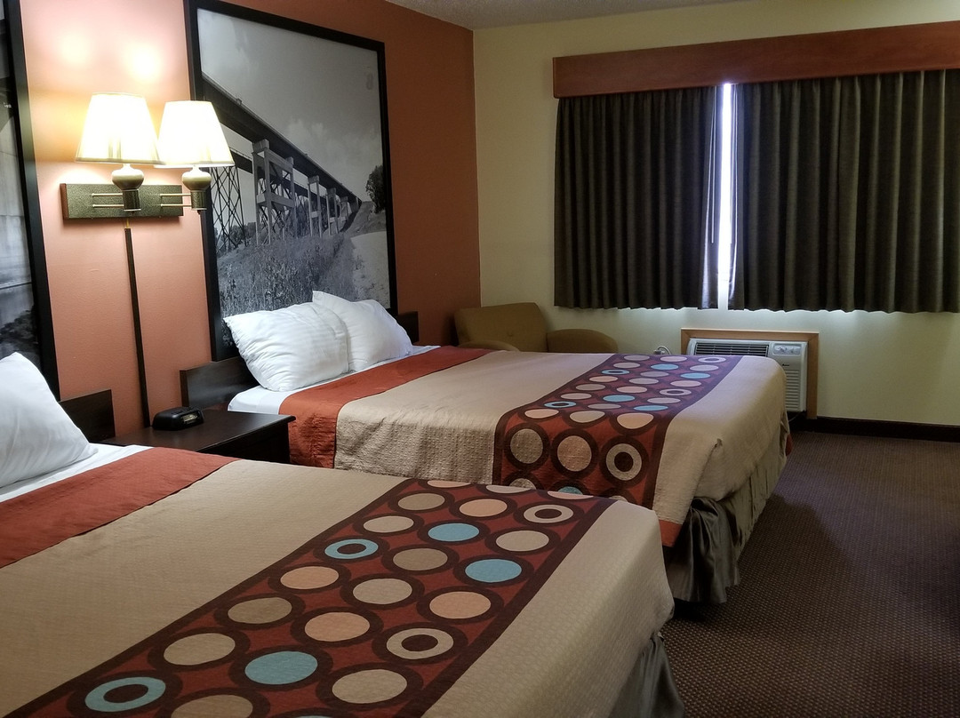 Super 8 by Wyndham Ottumwa主图