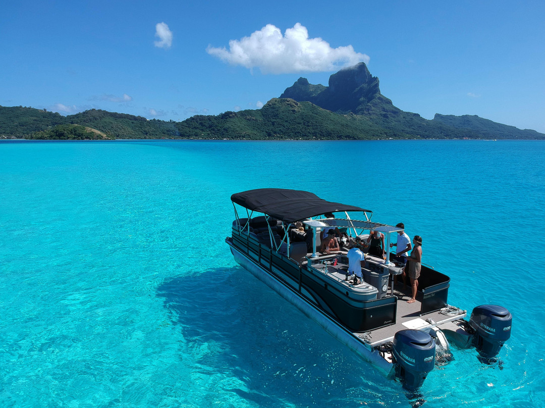 Toa Boat Bora Bora景点图片
