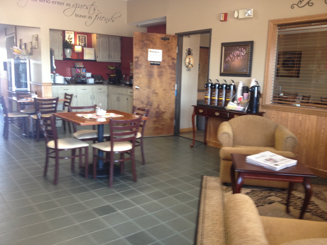 Super 8 by Wyndham Bowling Green主图