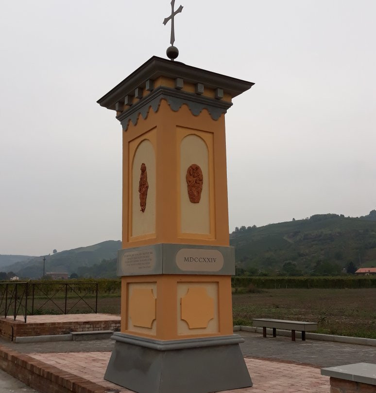Pilastro Storico di San Martino in Strada景点图片