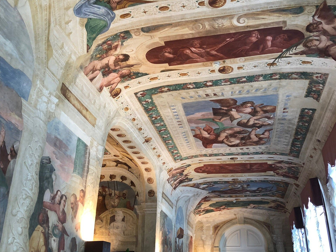 Villa Barbarich-麦斯特必去景点