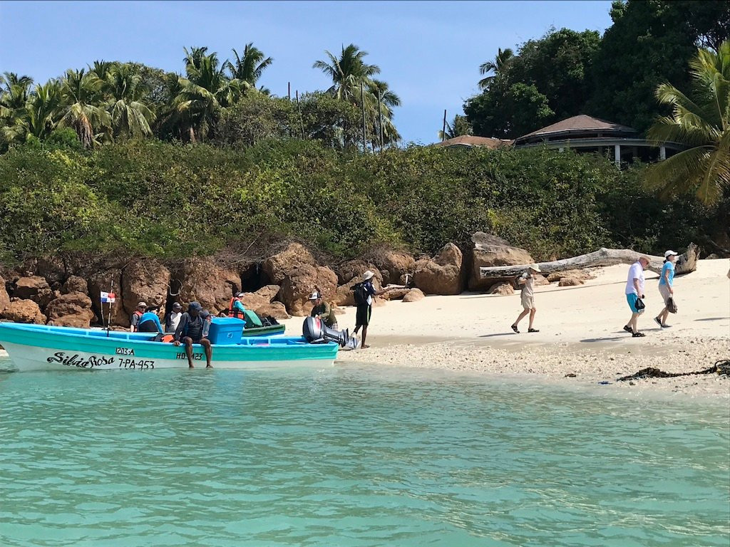 Isla Iguana景点图片
