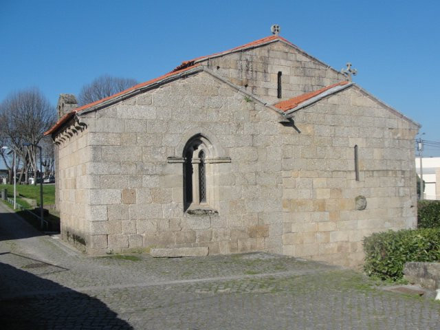 Igreja de Serzedelo-吉马良斯必去景点