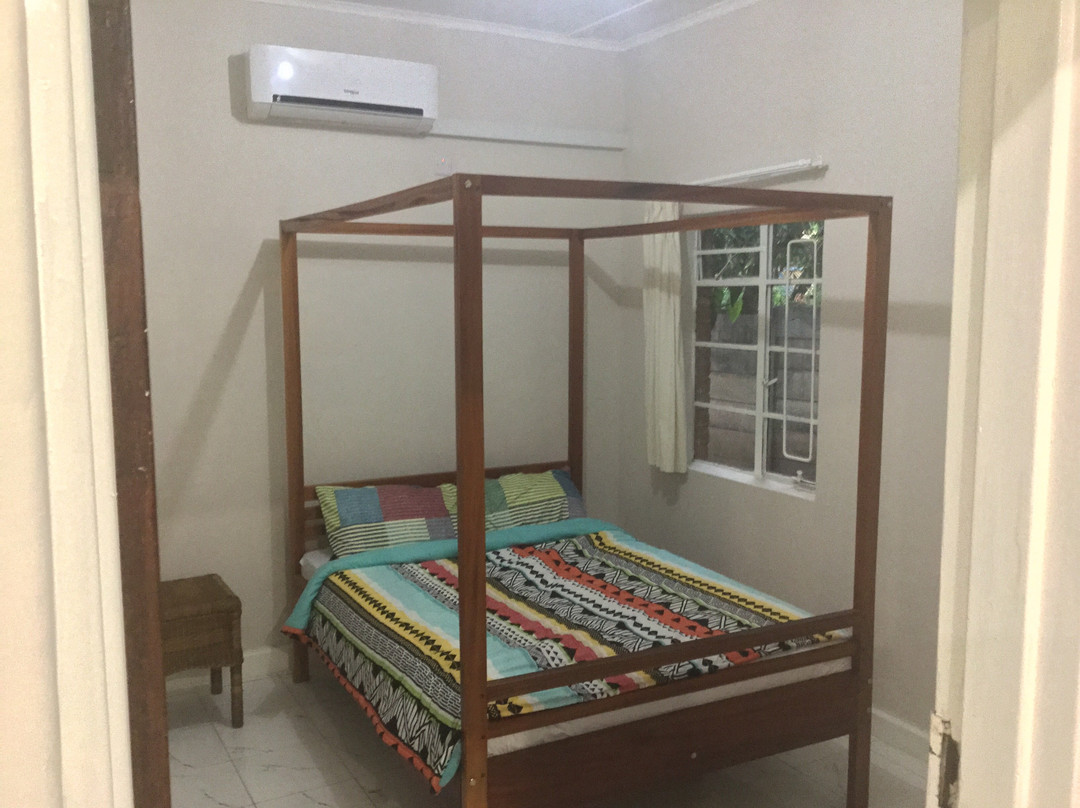 Baobab Backpackers Lodge & Safaris