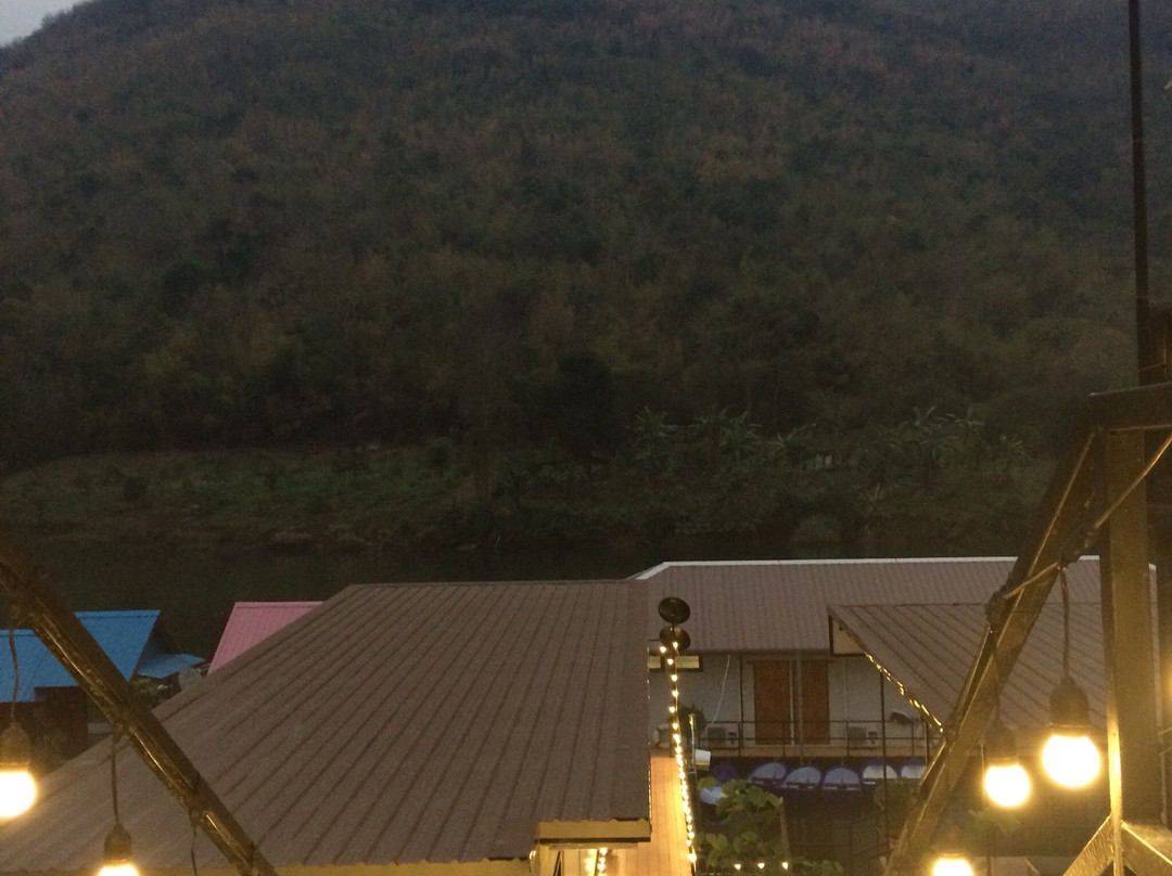 River Hill Side Resort主图