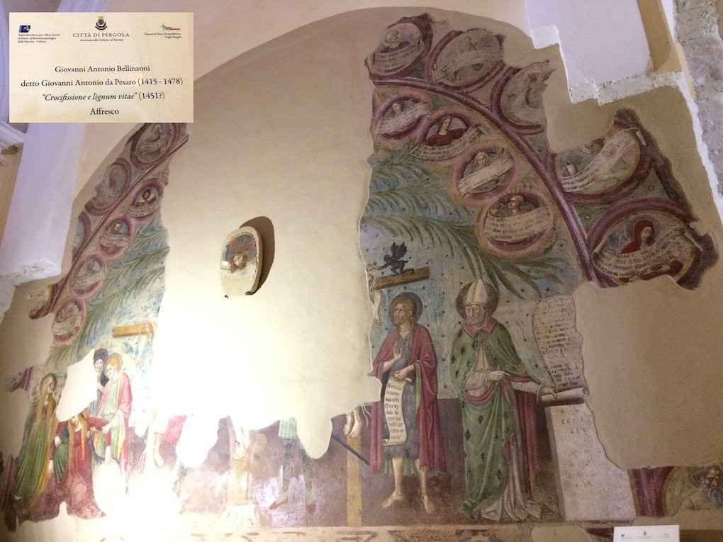 Chiesa di Santa Maria di Piazza-Pergola必去景点