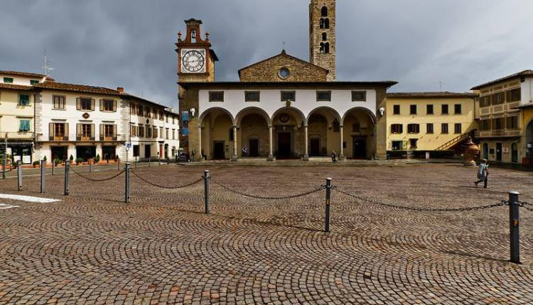 Piazza Buondelmonti-因普鲁内塔必去景点