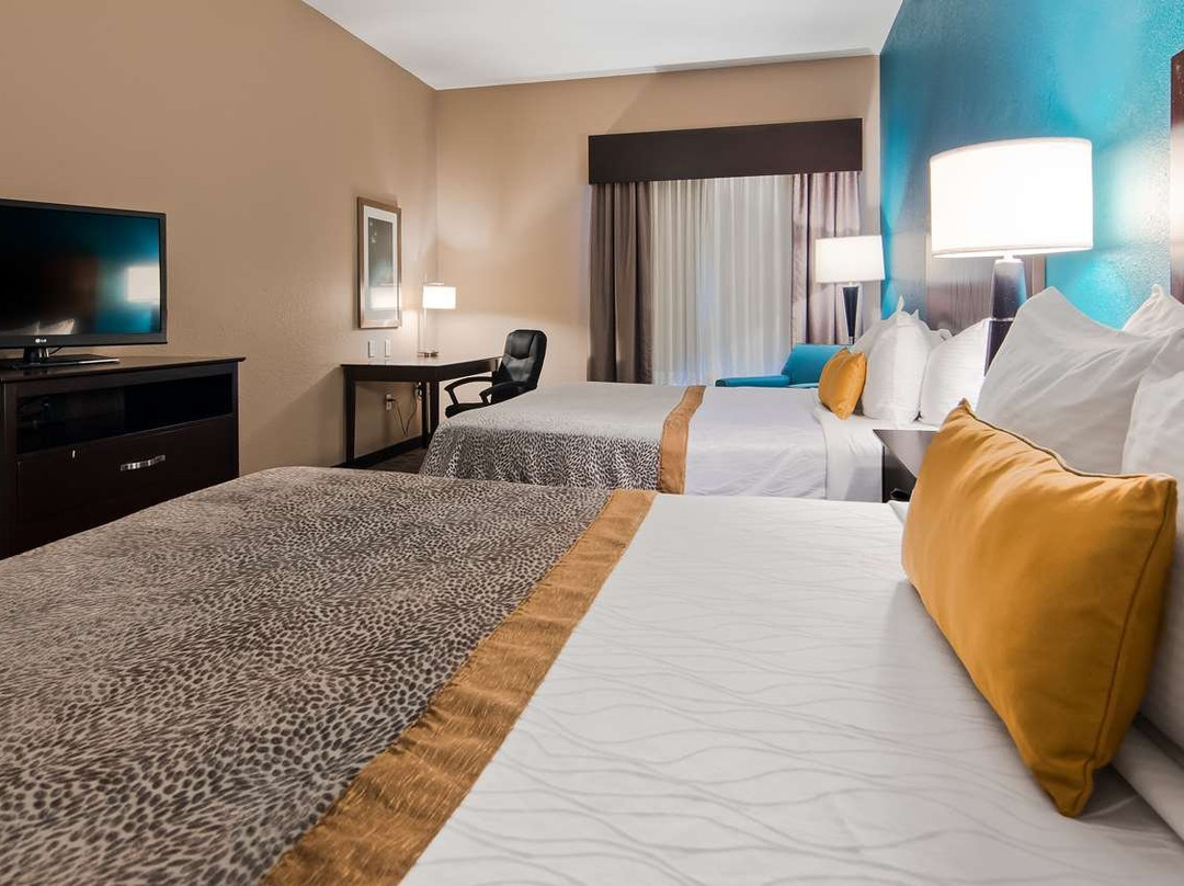 Best Western Plus Hiawatha Hotel主图