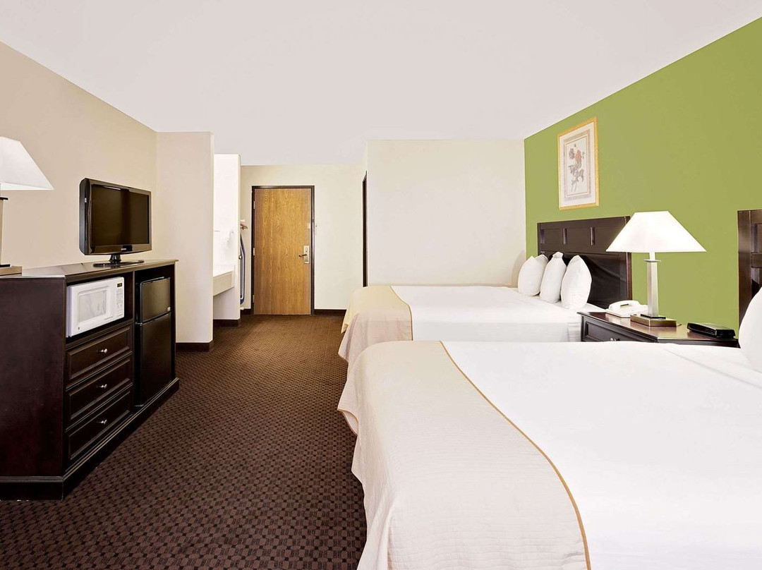 Baymont by Wyndham Battle Creek Downtown主图