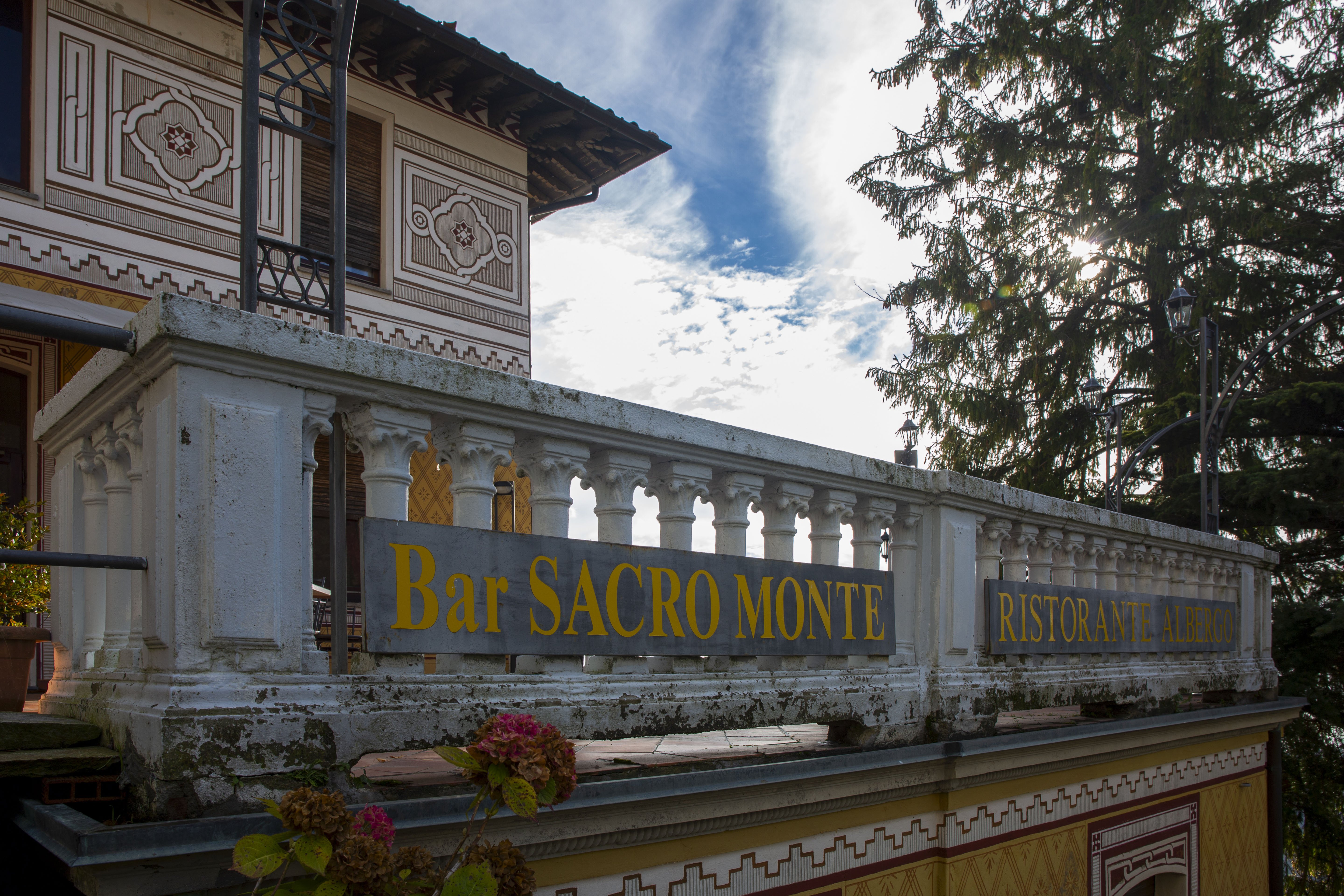 Albergo Sacro Monte Varese-官方