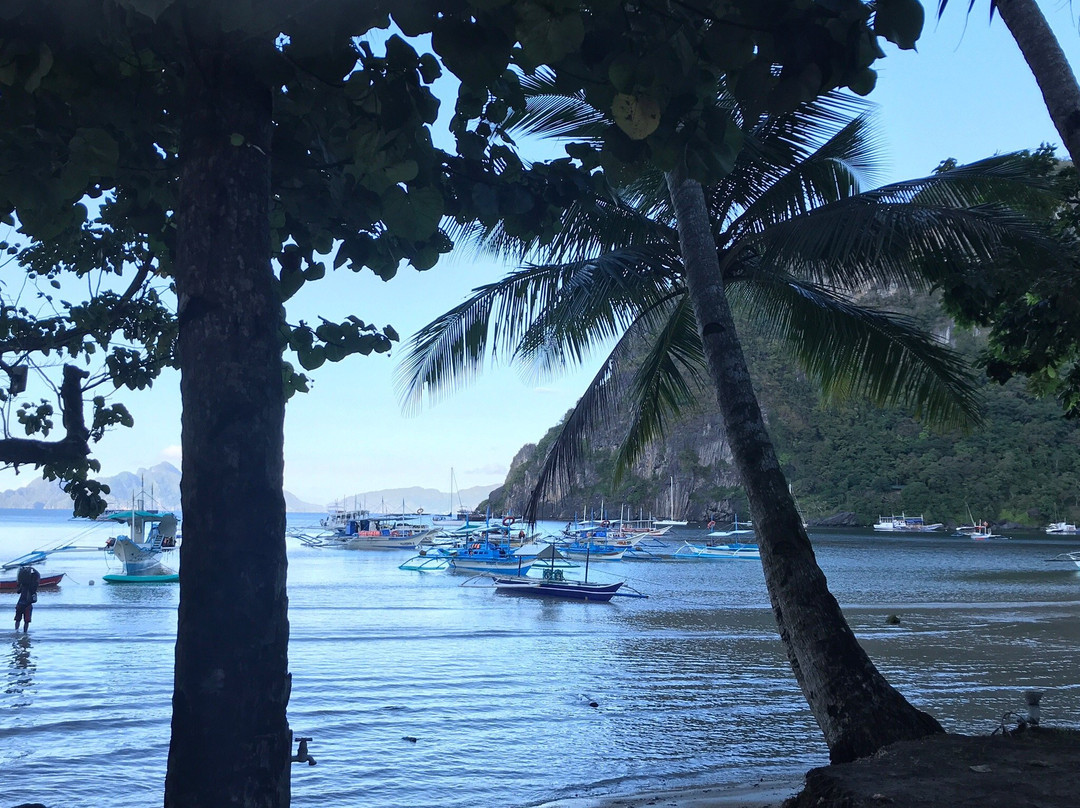 Last Frontier Lodge主图