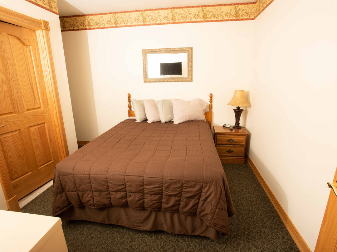 Blue Spruce Motel主图