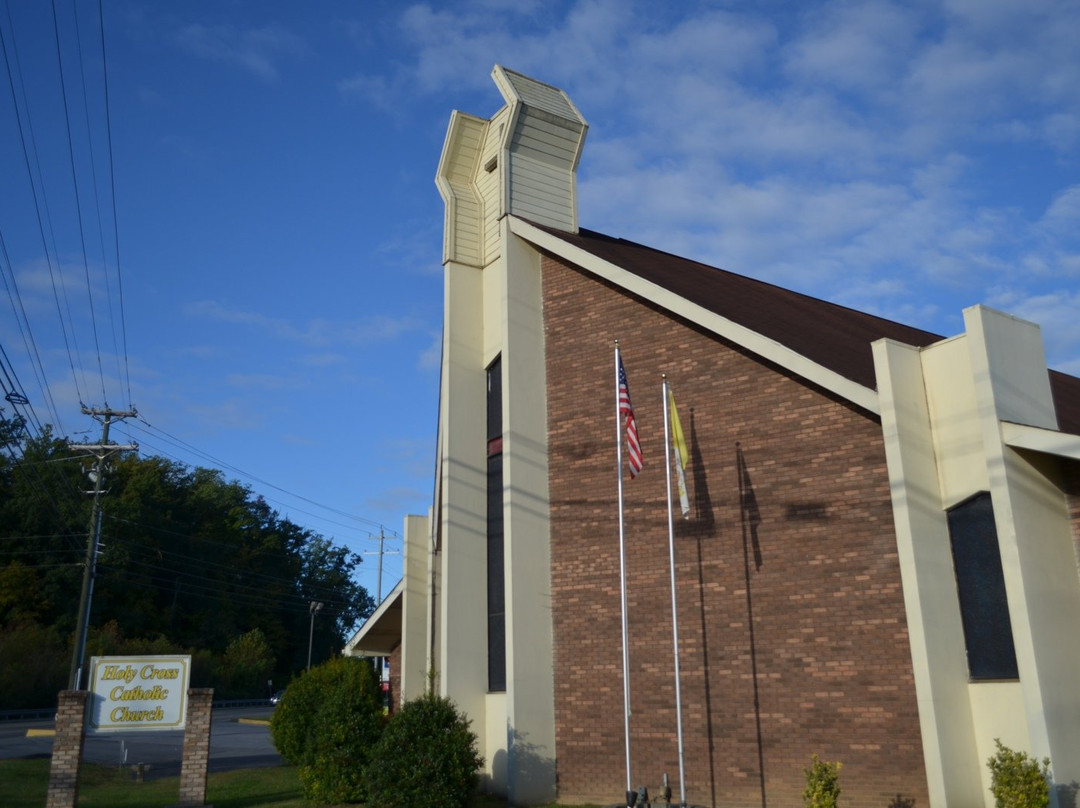 Holy Cross Catholic Church-皮金福奇必去景点