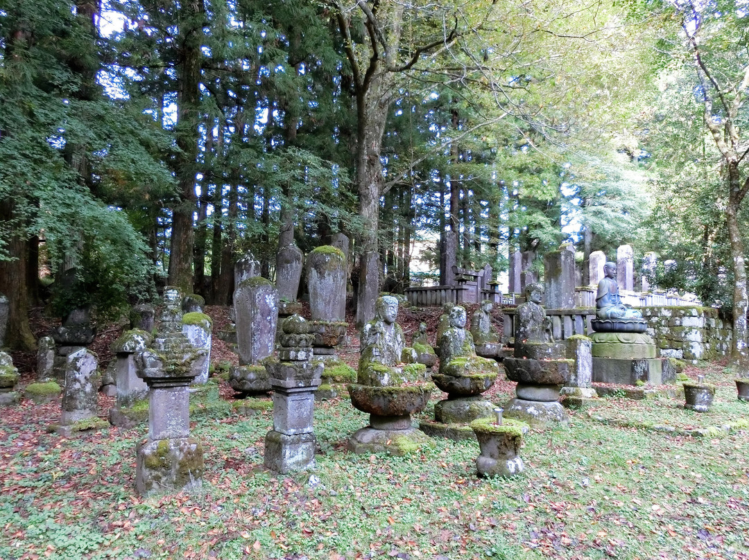 Junshi (Self-Immolation) Graves-日光市必去景点
