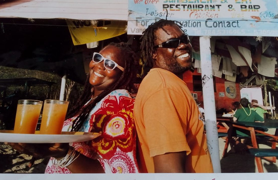 Making Waves Sailing-St. George's必去景点