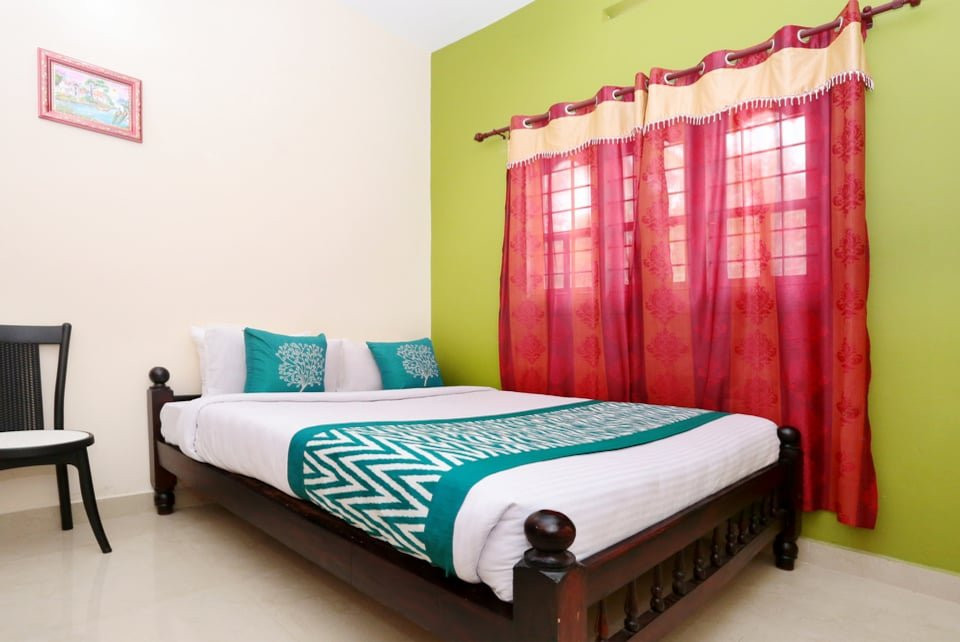 OYO La Flora Resorts主图