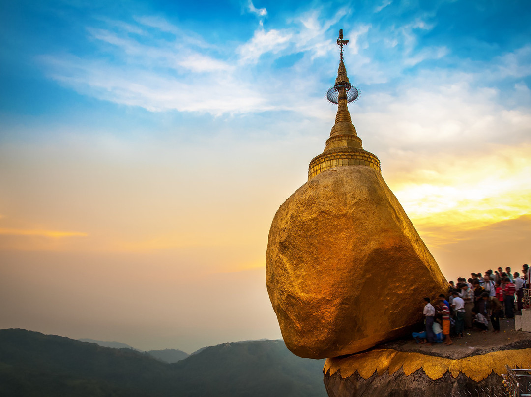 Myanmar Private Day Tours景点图片