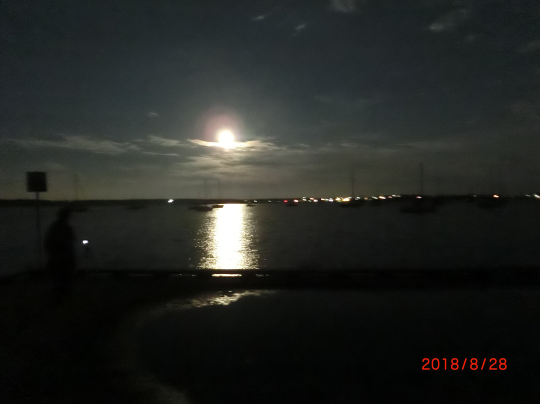 Prelude Lake Territorial Park-黄刀镇必去景点