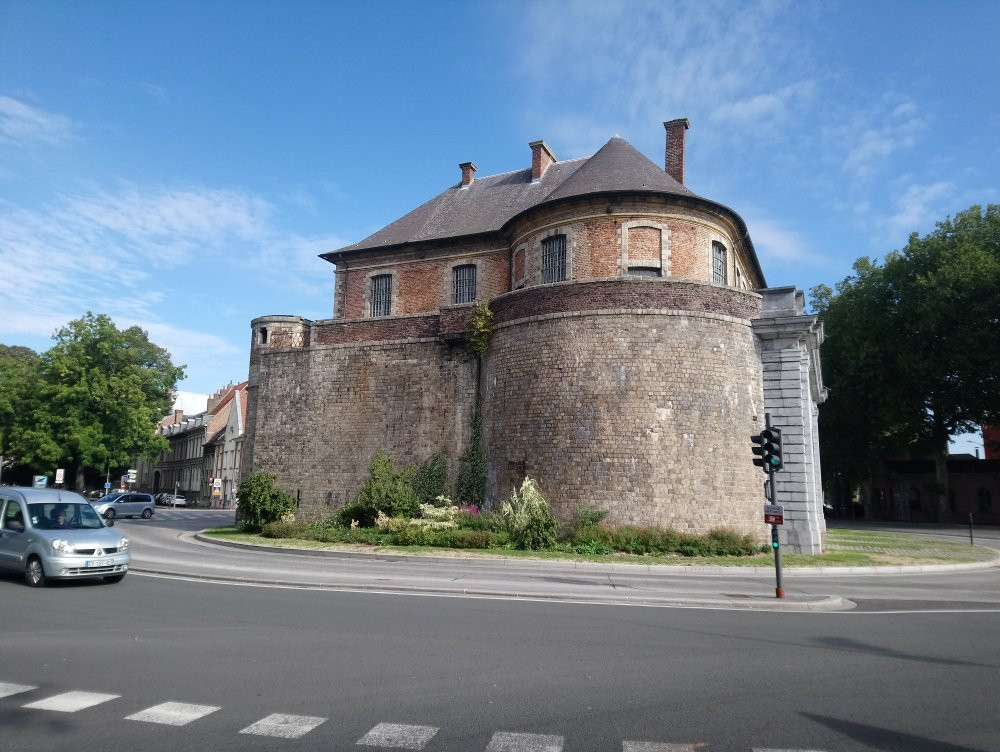 Porte de Valenciennes景点图片