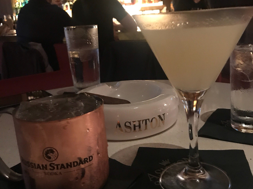 ASHTON CIGAR BAR-费城必去景点